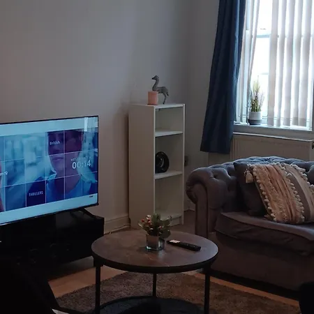 Alhambra Theatre Apartment