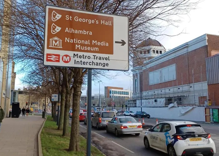 Alhambra Theatre Bradford (West Yorkshire)